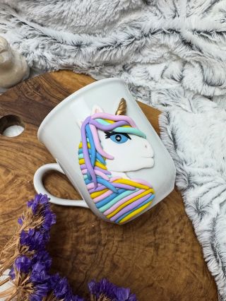 Unicorn🦄 Jste Vy nebo Vaše děti také příznivci jednorožců?🩷 #hrnecek #hrnek #unicorn #jednorozec #polymerclay #modeluji...